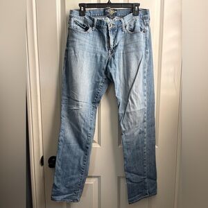 Lucky Brand Sweet 'N Straight Light Wash Denim Jeans Size 12/31
